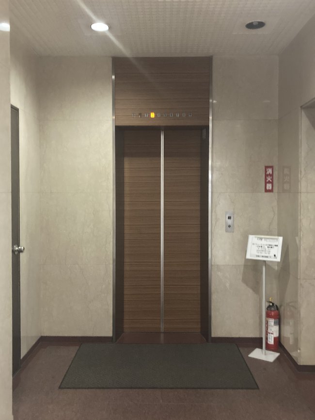 赤坂グレースビル-エレベーター