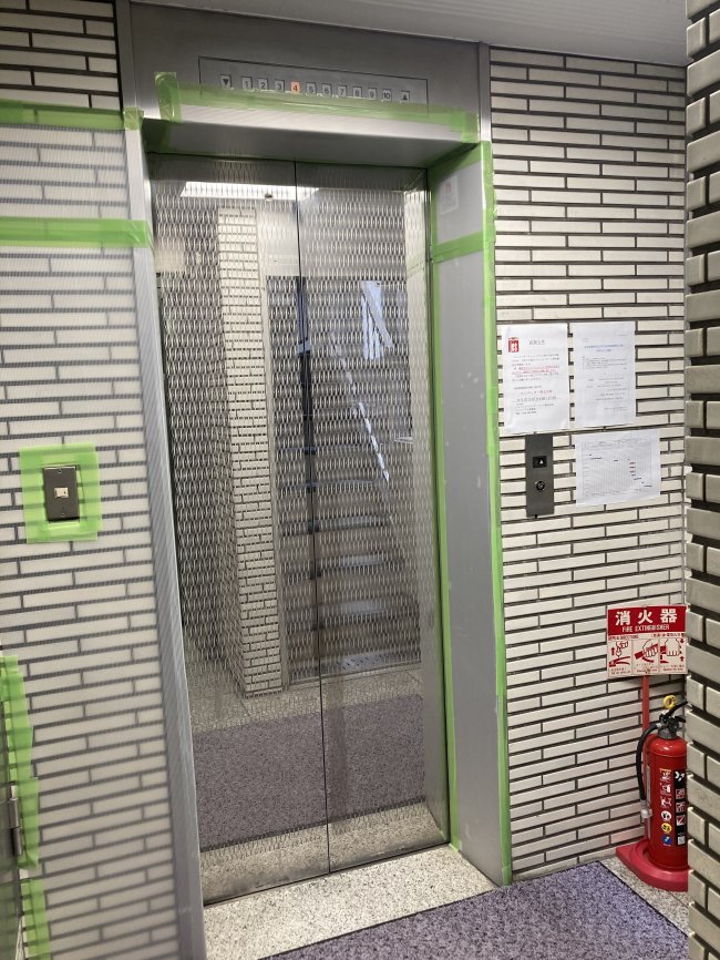 第6新倉ビル-エレベーター