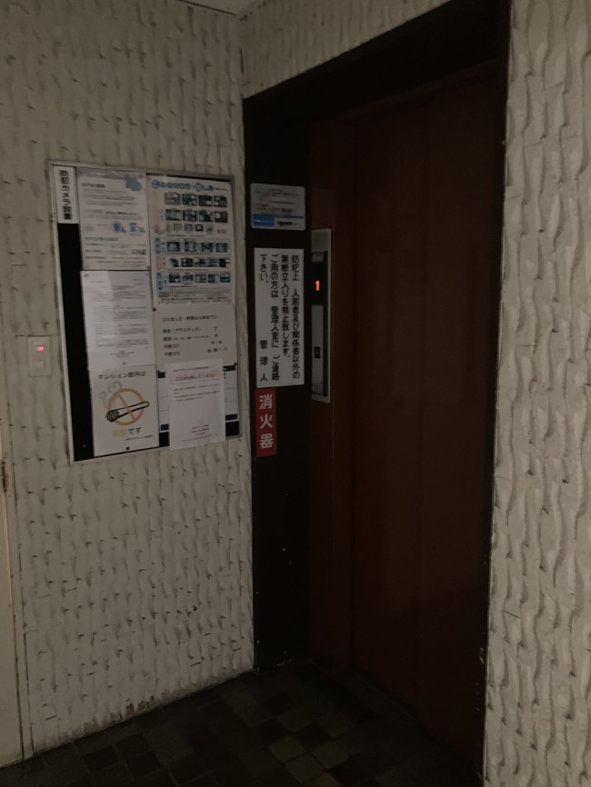 赤坂フラワーハイツビル-エレベーター