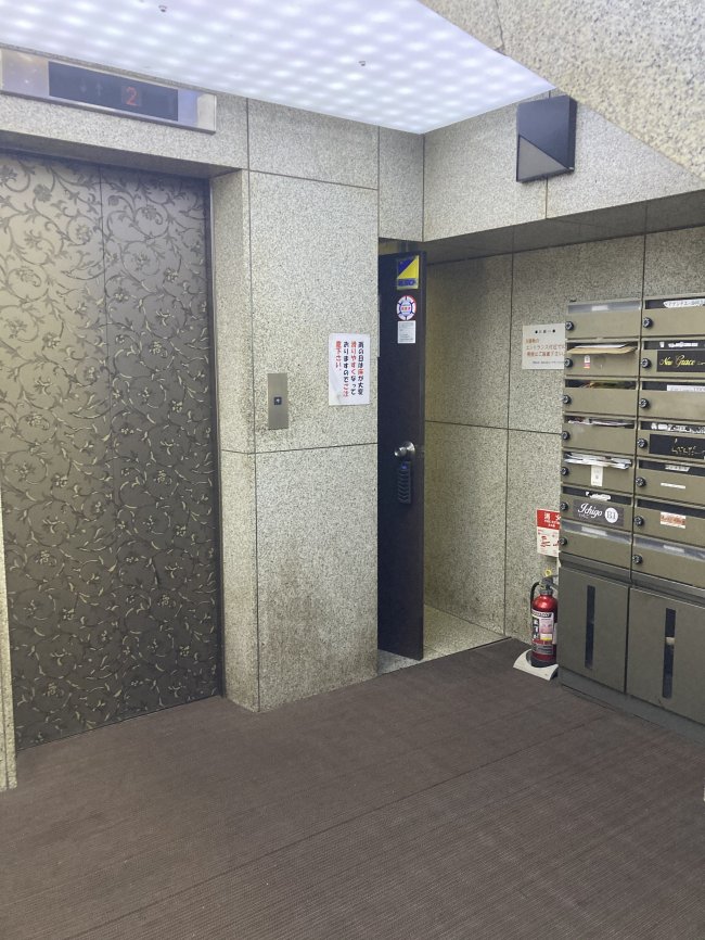 コンチネンタル赤坂3ビル-エレベーター
