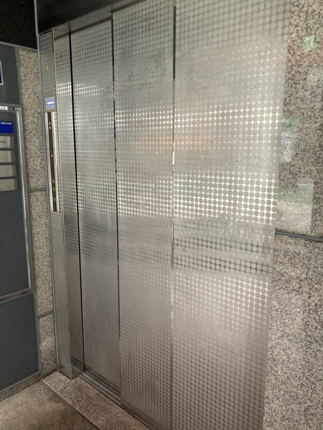 赤坂SDビル-エレベーター