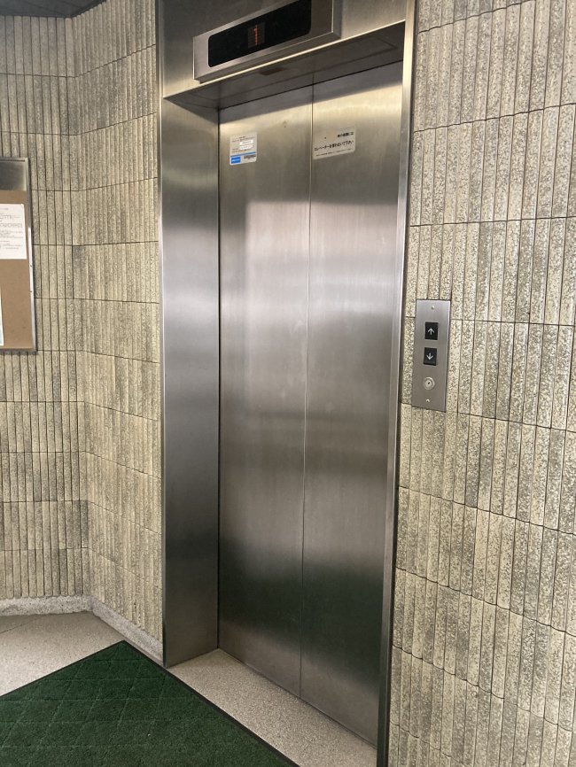 アジミックビル-エレベーター2