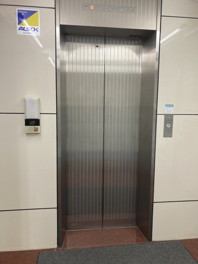 赤坂今野ビル-エレベーター
