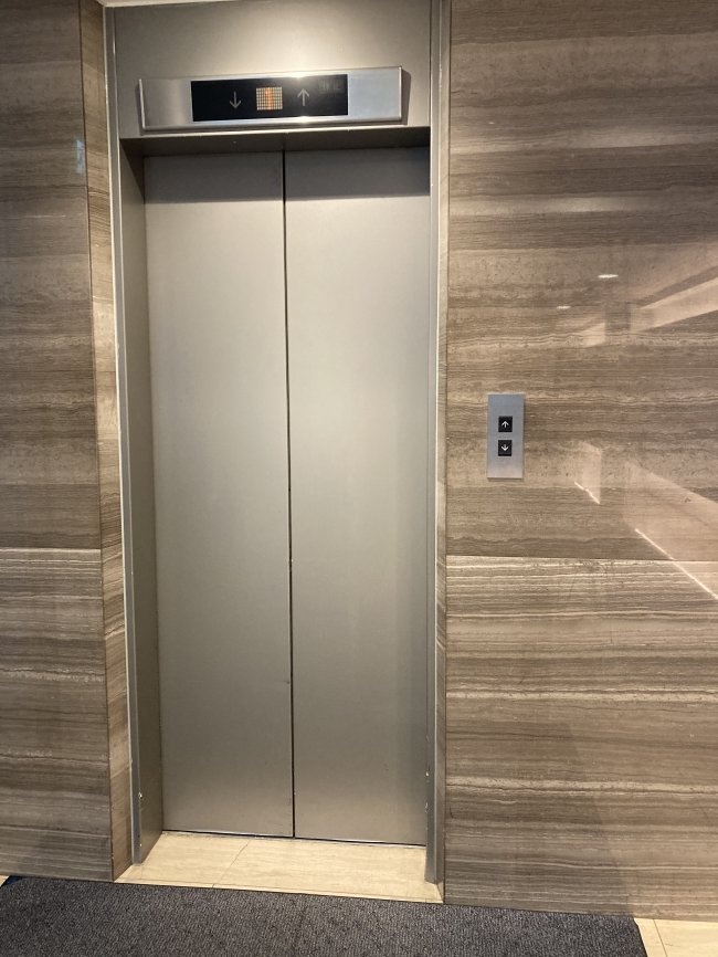 田中駒ビル-エレベーター
