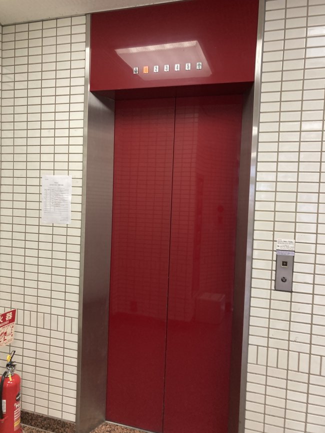 村中ビル-エレベーター