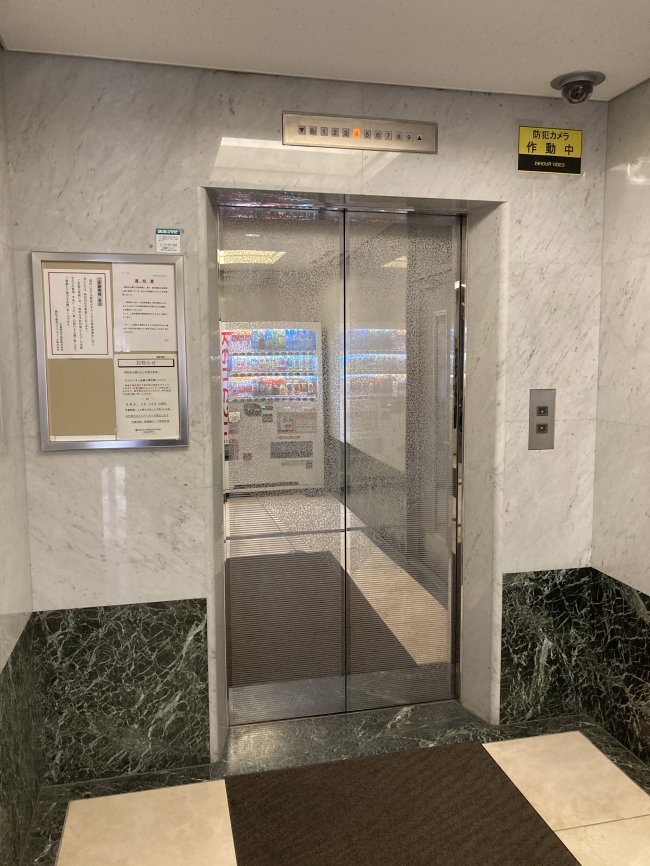 興和芝公園ビル-エレベーター