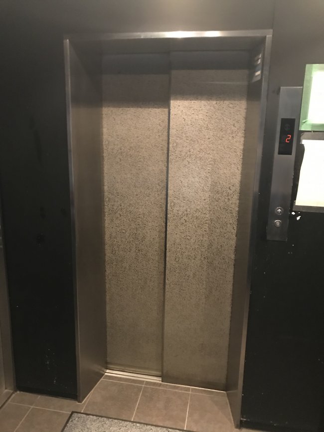 第3西欧ビル-エレベーター