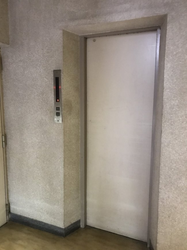 杉下ビル-エレベーター
