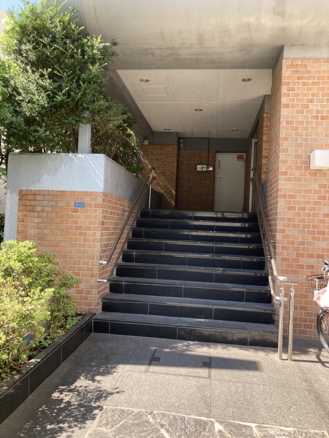 プレジデント六本木ビル-エントランス2