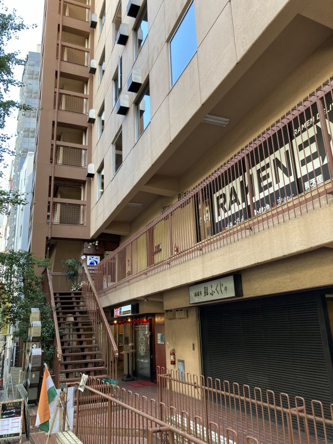 麻布エンパイヤマンション-外観4