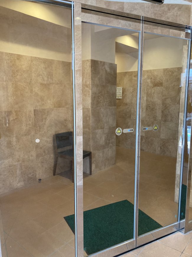 シーズンズ西麻布ビル-エントランス