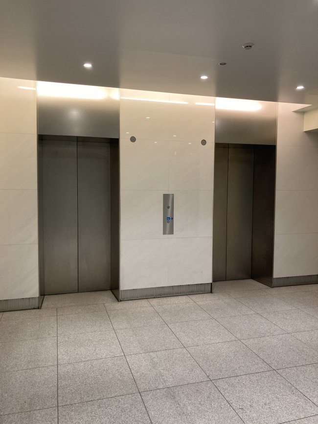 METLIFE青山ビル-エレベーター2