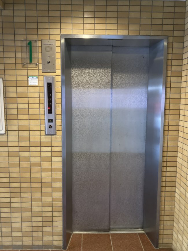 モーリンビル-エレベーター