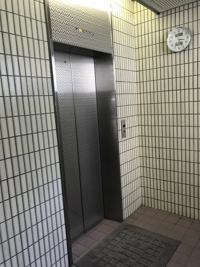六本木MYビル-エレベーター