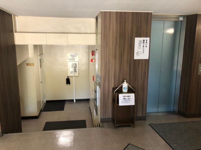 東京洋服会館-エレベーター