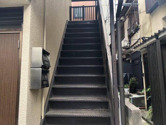 中坪神楽坂ビル-階段