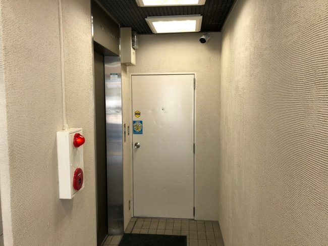 鈴木ビル-エレベーター