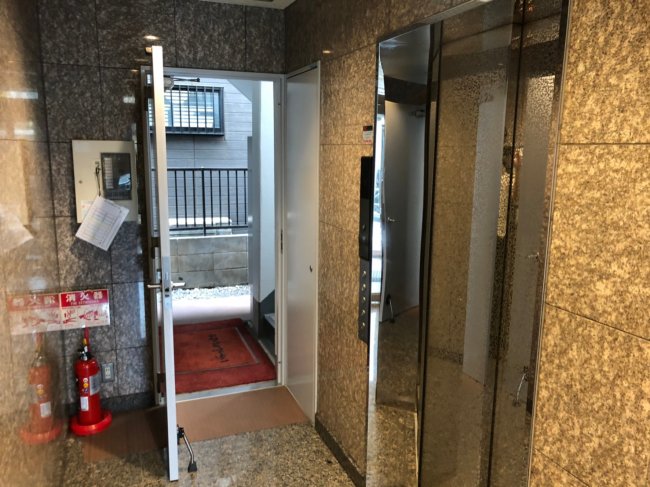 クレール新宿ビル-エレベーター