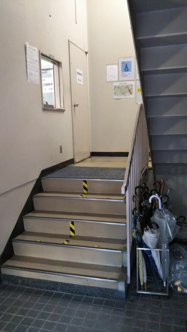 大崎ロジスティックビル-階段