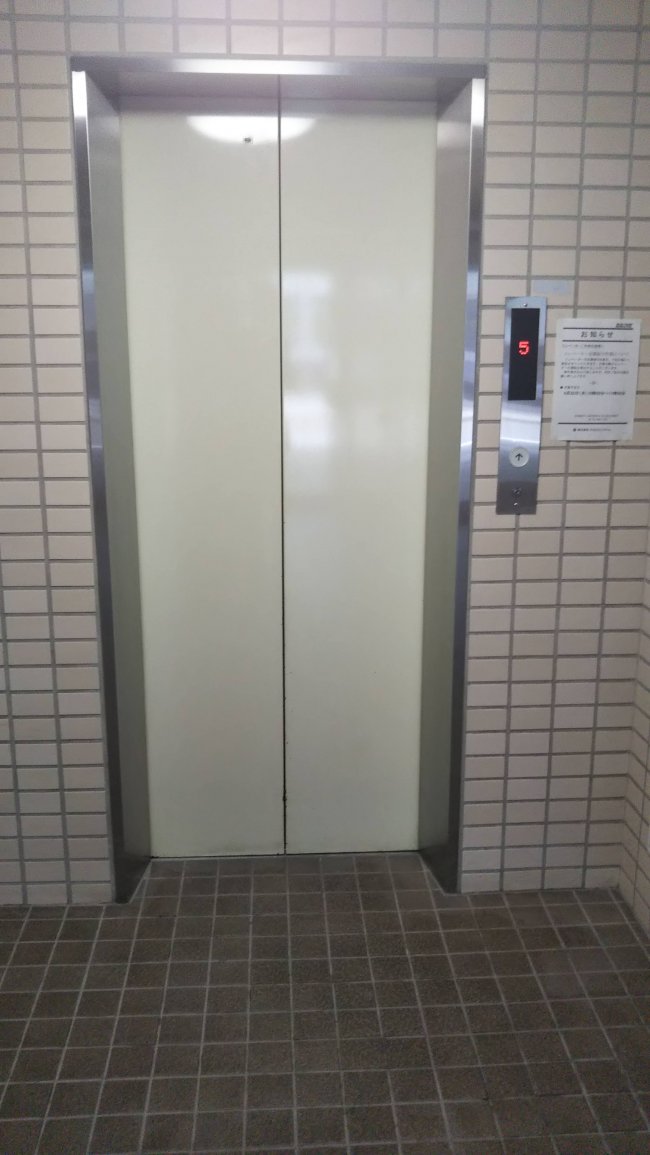 ブライトビル-エレベーター