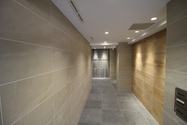 クアルソ南青山