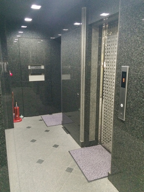 アヌシー青山ビル