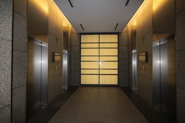 E・スペースタワー