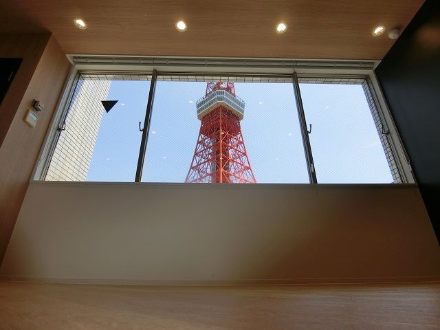 TOWER FRONT 神谷町