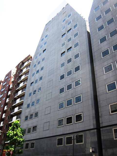 ラ・ベルティ新宿ビル