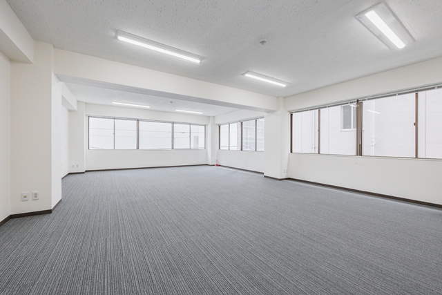 西新橋小川ビル　