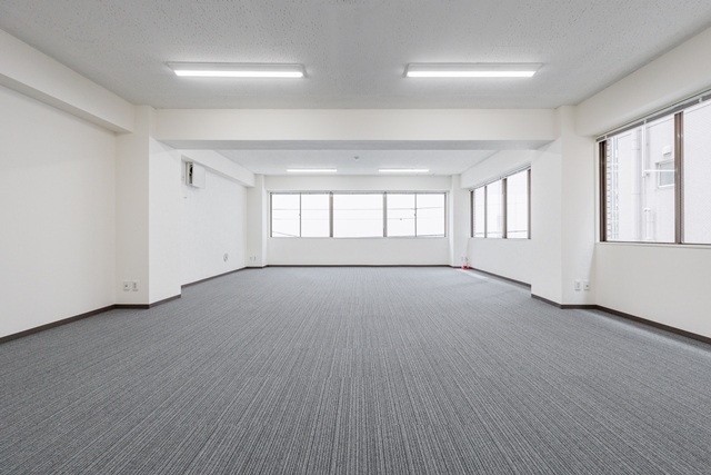 西新橋小川ビル　