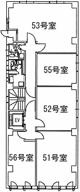 共同ビル（中央）