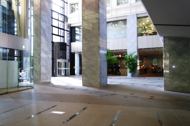 新宿マインズタワー