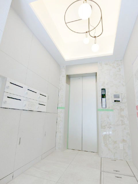 PORT ONE SHIMBASHIビル（福森）