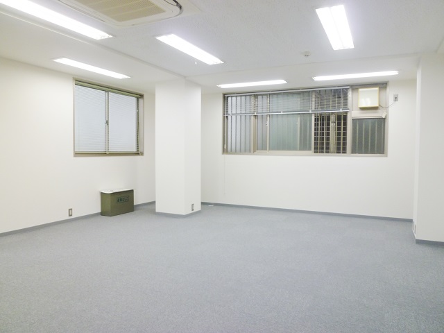 ひたちやビル 東階