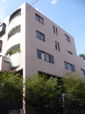 The Upper Residence at Minami-aoyama　