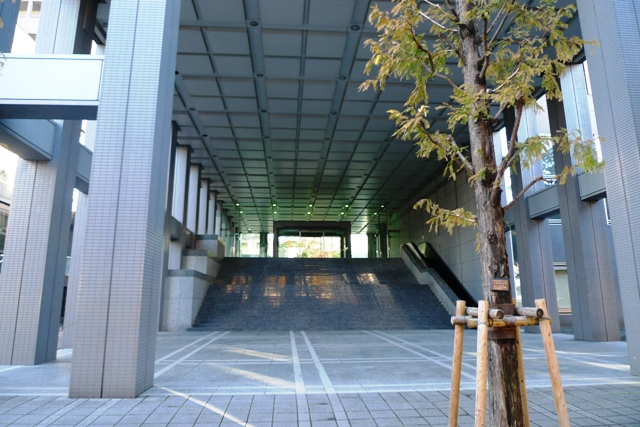 アクロポリス東京ビル